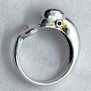 Beluga Whale Ring 925 Silver Shiny Version Blue Rhinestone Eyes